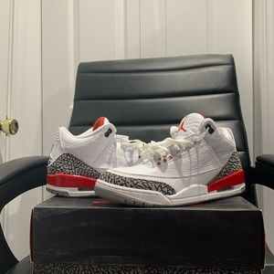 Air Jordan 3 “Katrina”